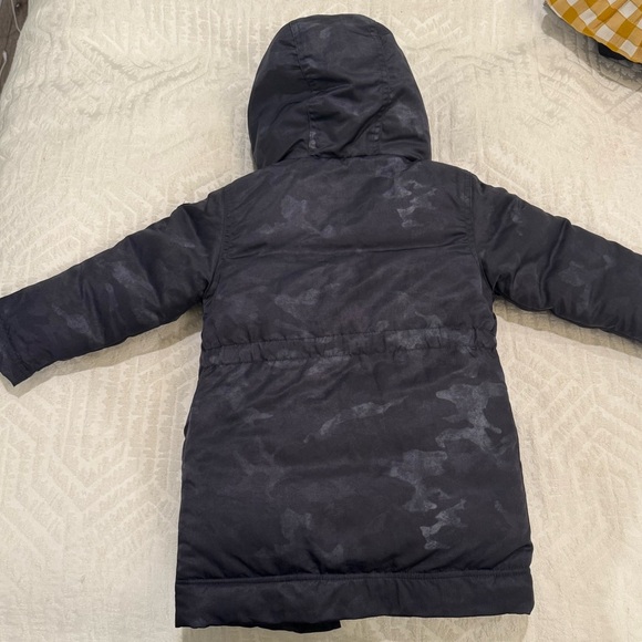 Appaman black camo toddler down filled puffer jacket with hood sherpa lining - Picture 8 of 8